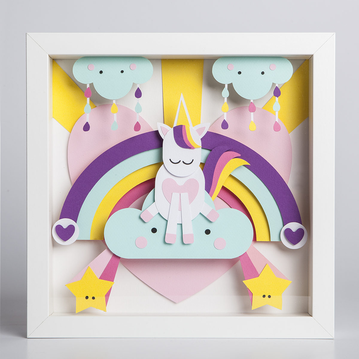 Idea regalo unicorno su arcobaleno per cameretta bambina